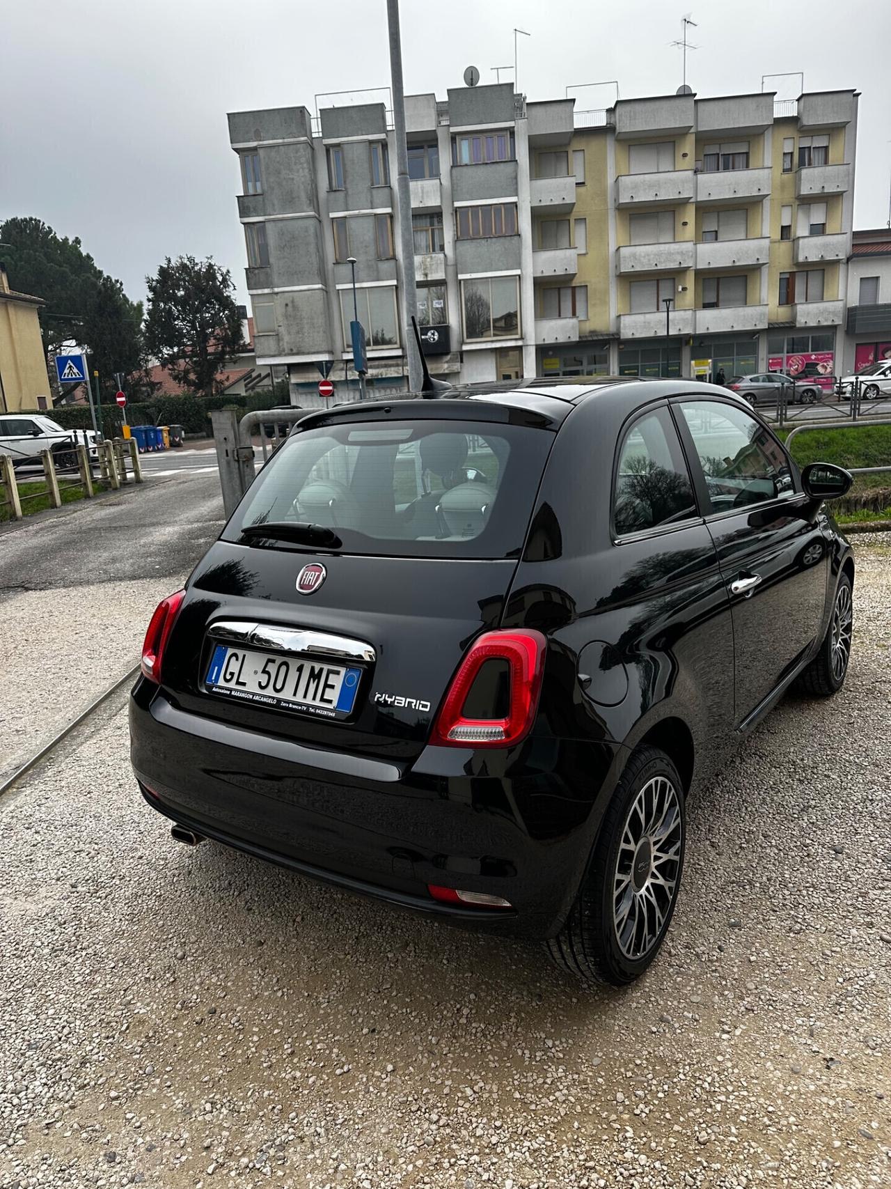 Fiat 500 1.0 Hybrid Dolcevita