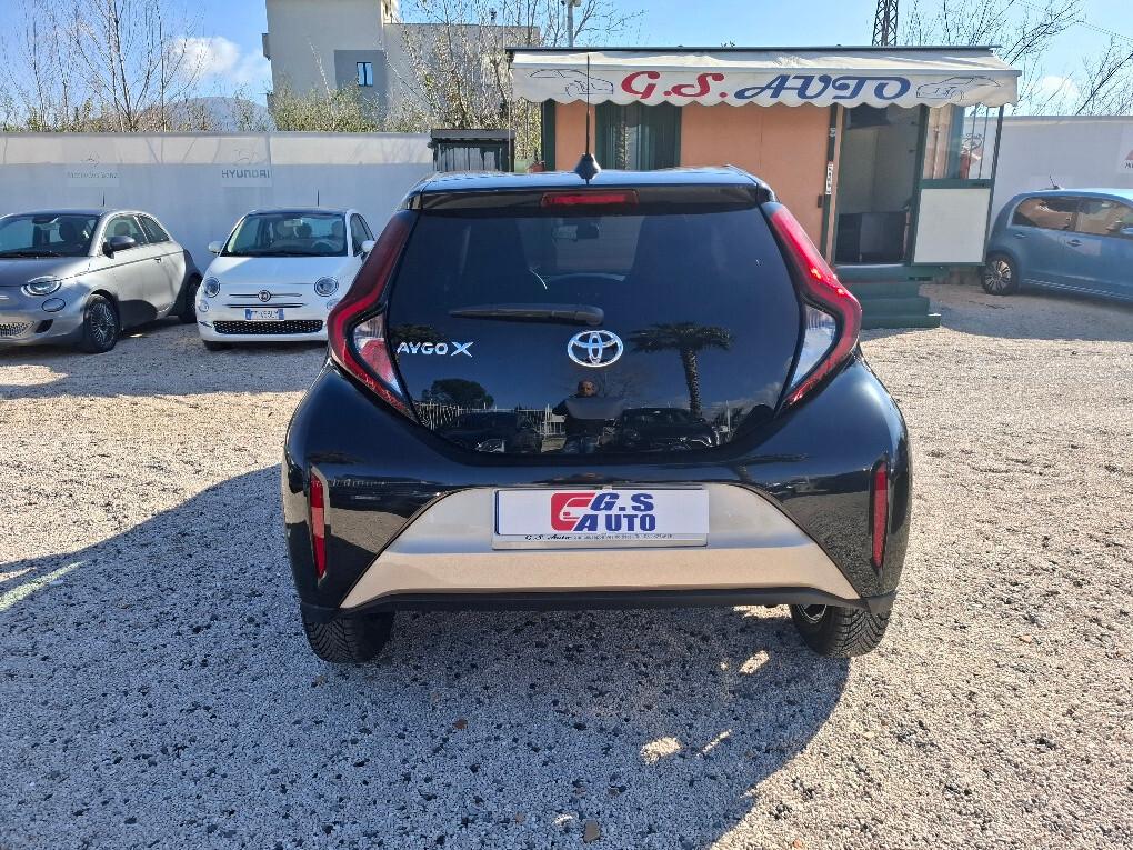 Toyota Aygo X 1.0 VVT-i 72 CV 5 porte Lounge Air