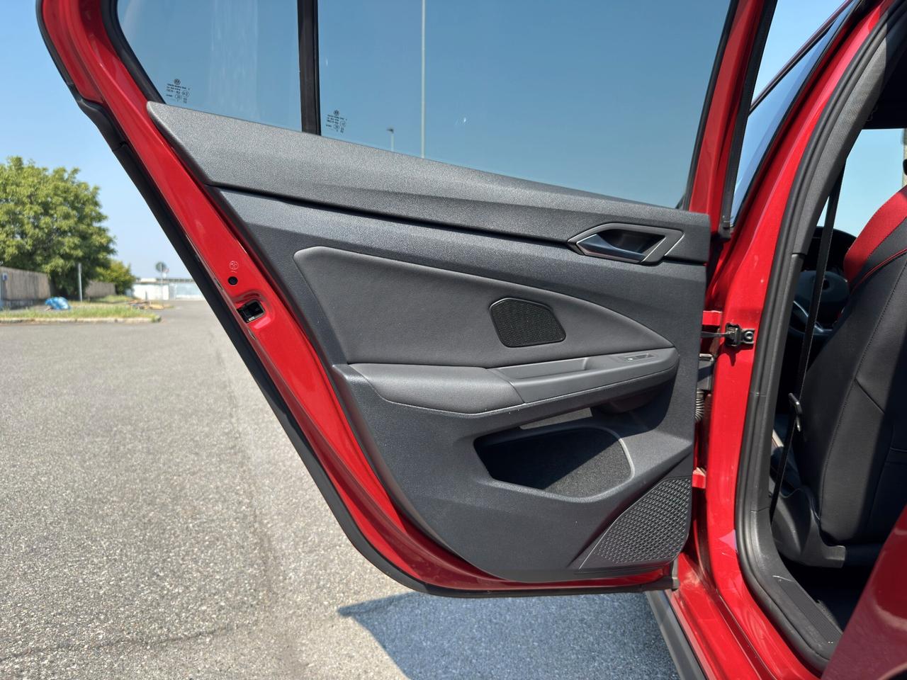 Volkswagen Golf GTI 2.0 TSI DSG