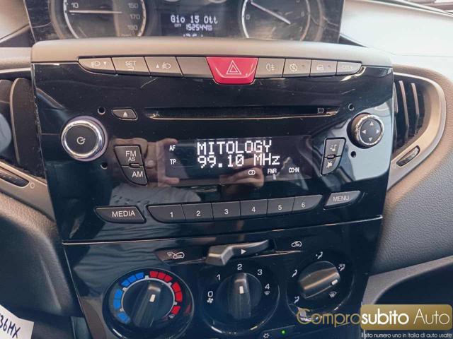 LANCIA Ypsilon 1.2 69 CV 5 porte S&S Platinum