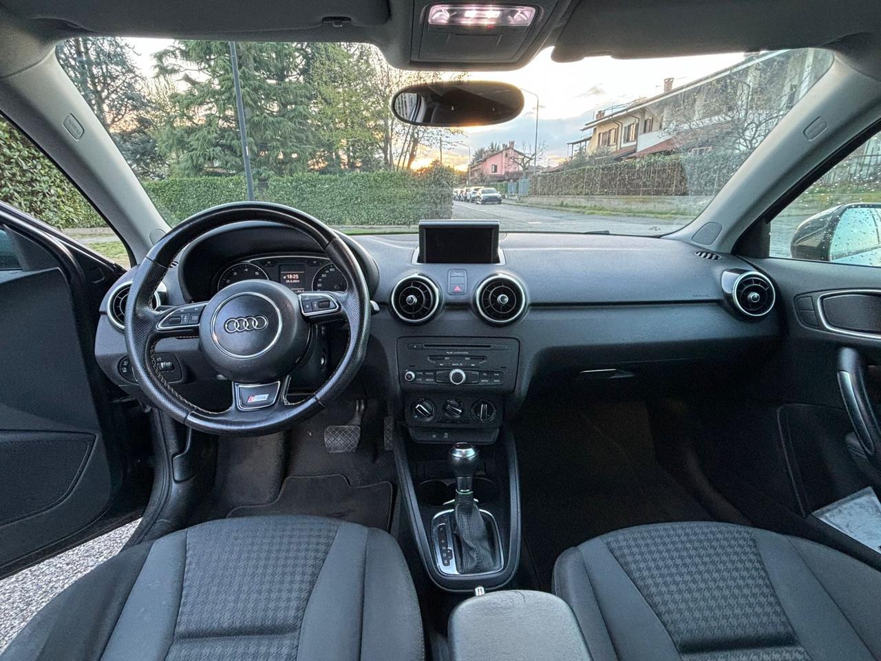 Audi A1 1.4 TFSI S tronic Ambition