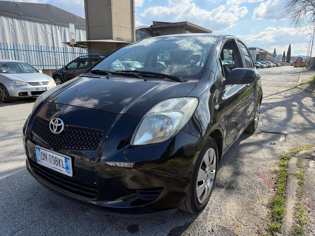Toyota Yaris 1.0 BENZ GPL 128.000 KM