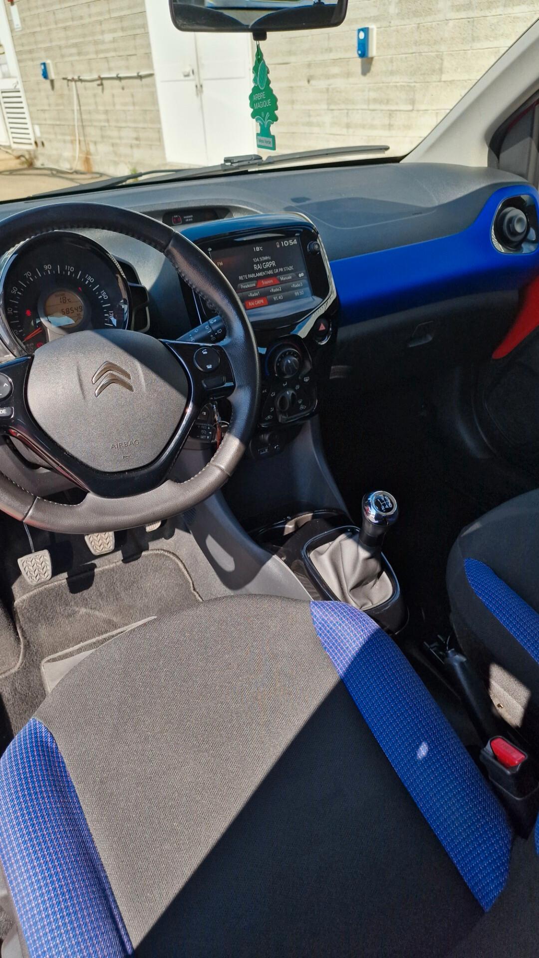 Citroen C1 VTi 72 S&S 5 porte Shine