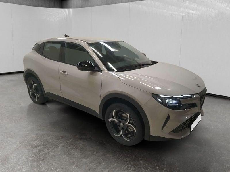 Alfa Romeo Junior 1.2 ibrida 145cv edct6