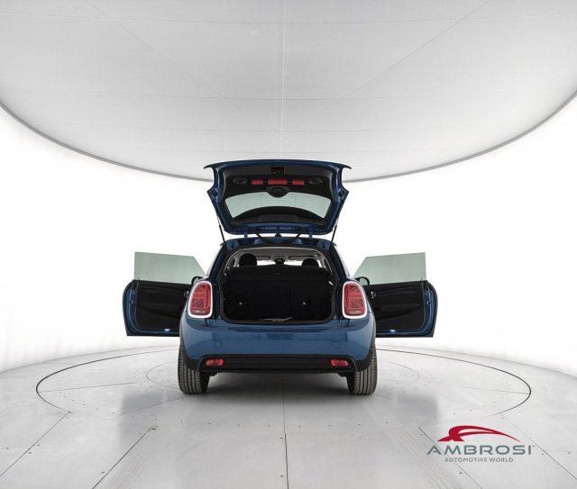 MINI Cooper SE 3 porte Cooper Resolute