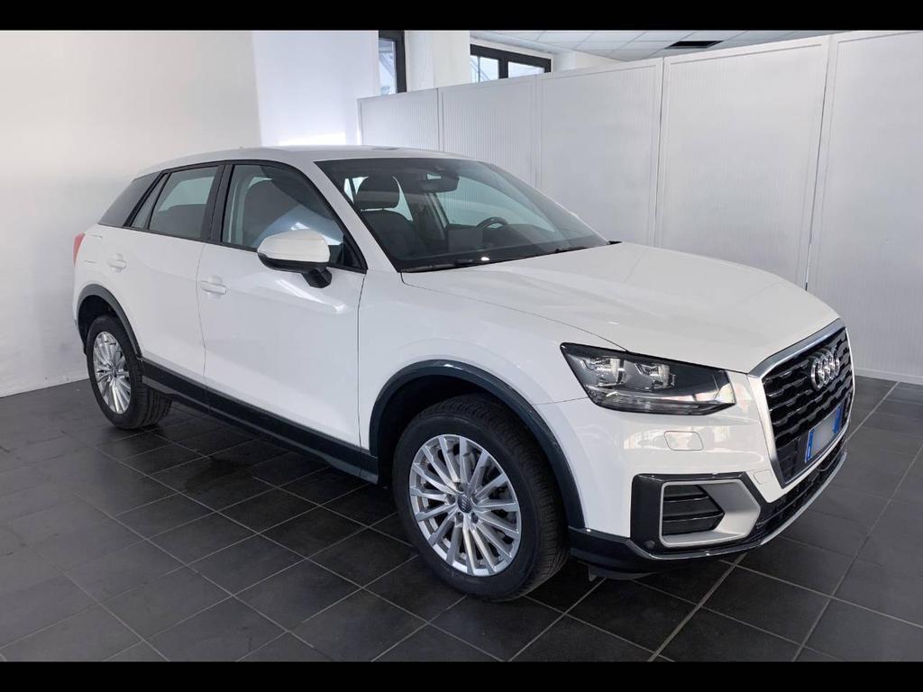 Audi Q2 1.0 TFSI Business S tronic