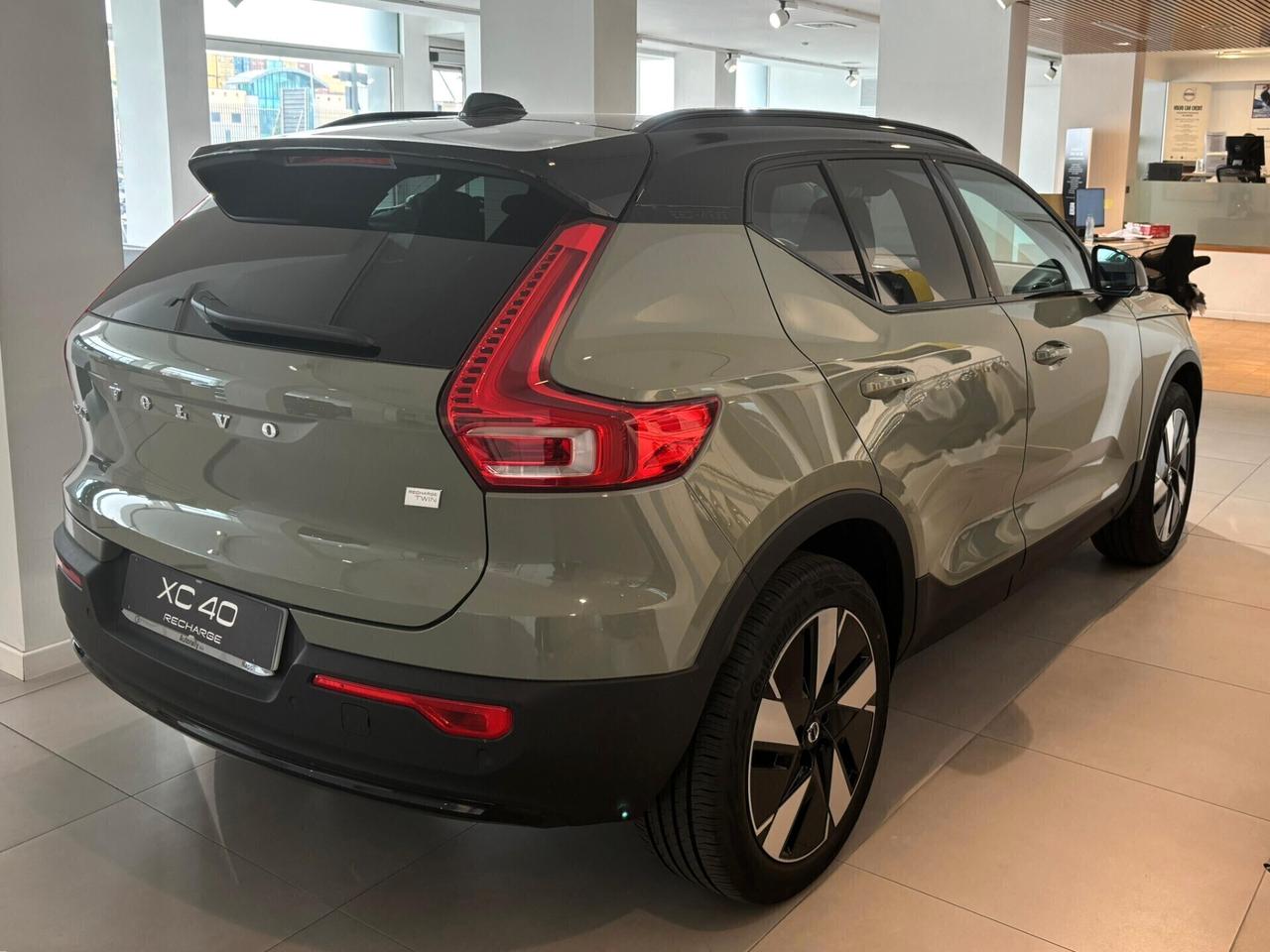 Volvo XC40 Recharge Single Motor Plus