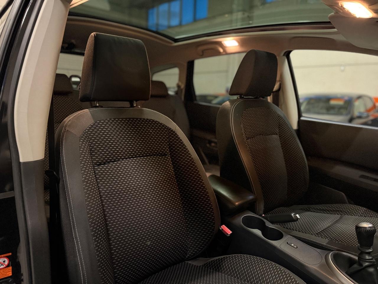 Nissan Qashqai Qashqai+2 2.0 dCi DPF Acenta 7 POSTI