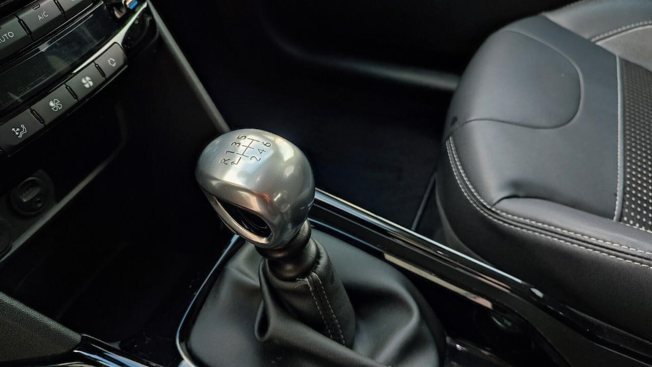 Peugeot 2008 1.6 e-HDi 115 CV Stop&Start Allure