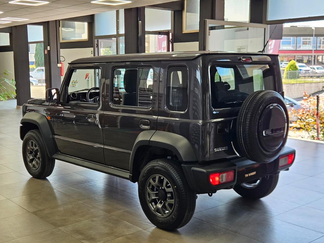 Suzuki Jimny 1.5 BENZINA OMOLOGATO AUTOVETTURA 4 POSTI