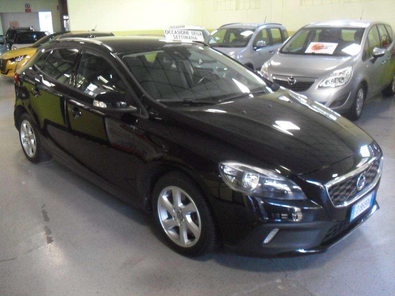 Volvo V40 Cross Country D2 Momentum