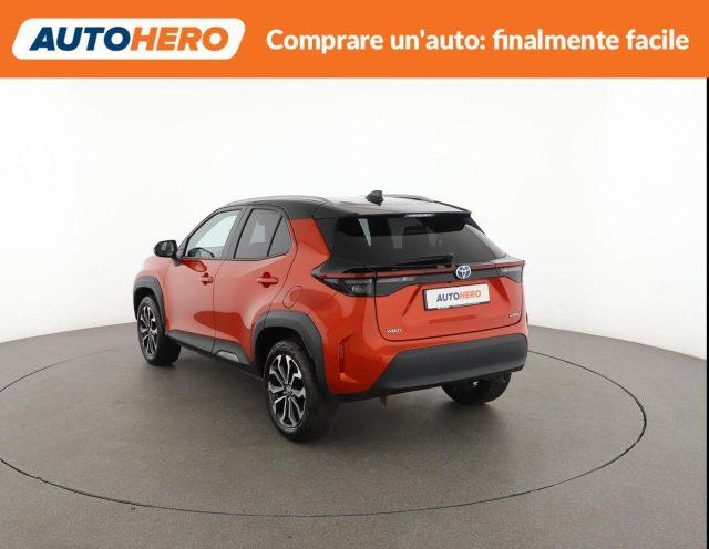 TOYOTA Yaris Cross 1.5 Hybrid 5p. E-CVT AWD-i Orange Edition