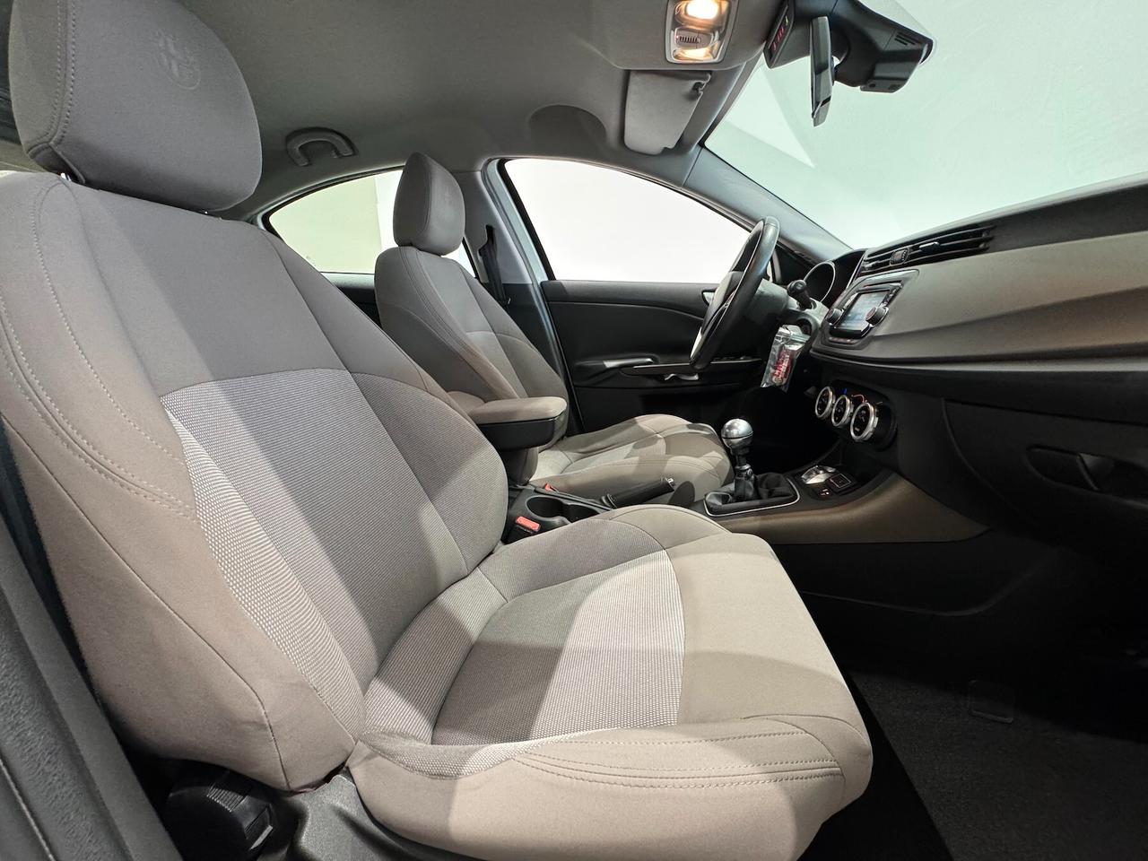 Alfa Romeo Giulietta 1.6 JTDm-2 105 CV Distinctive