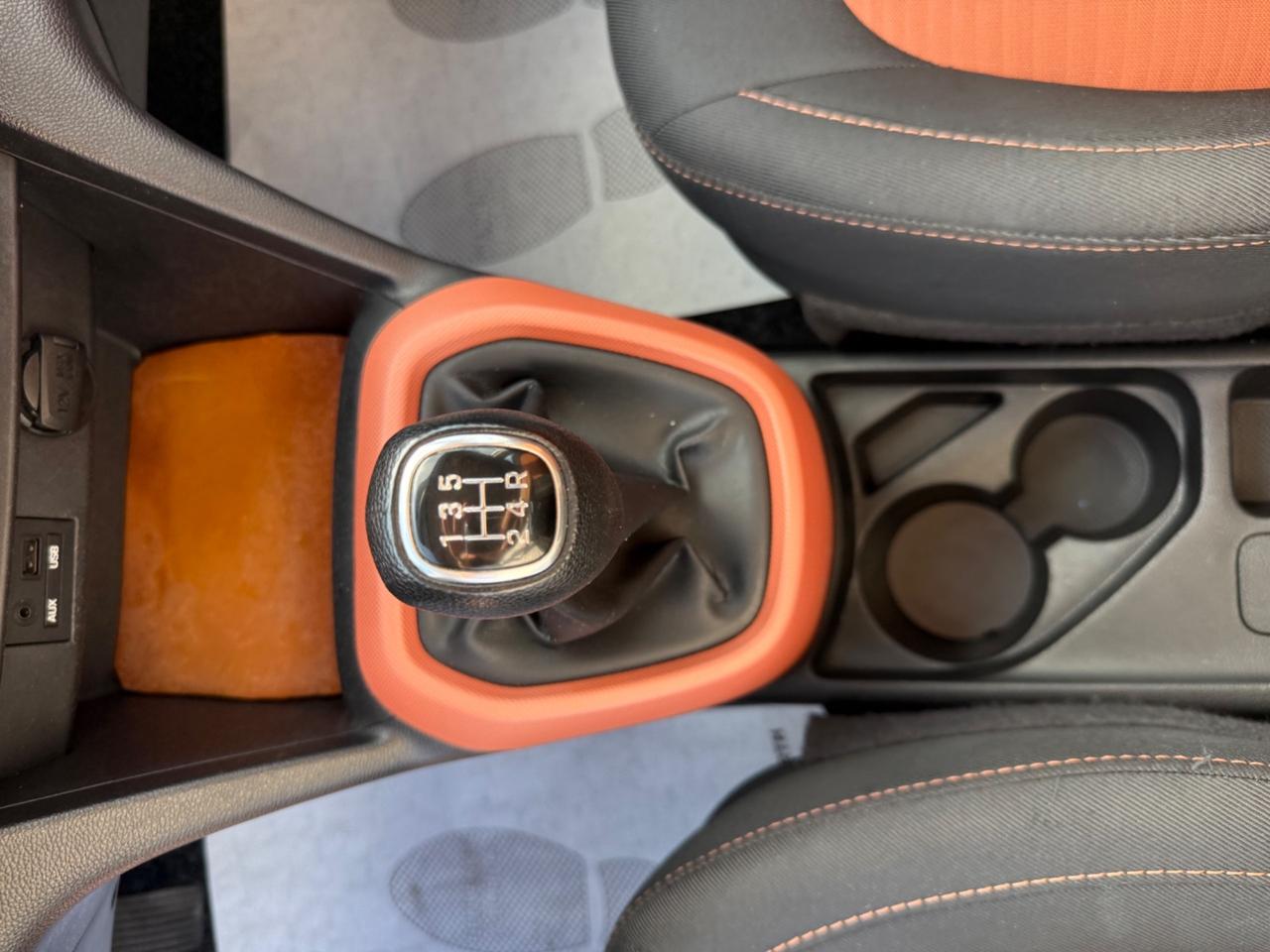 Hyundai i10 1.0 MPI Sound Edition NEOPATENTATI