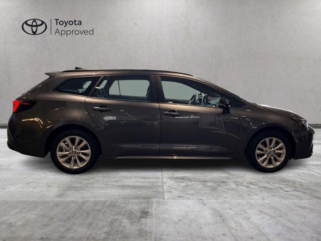 TOYOTA Corolla Active 1.8 Hybrid Touring Sports