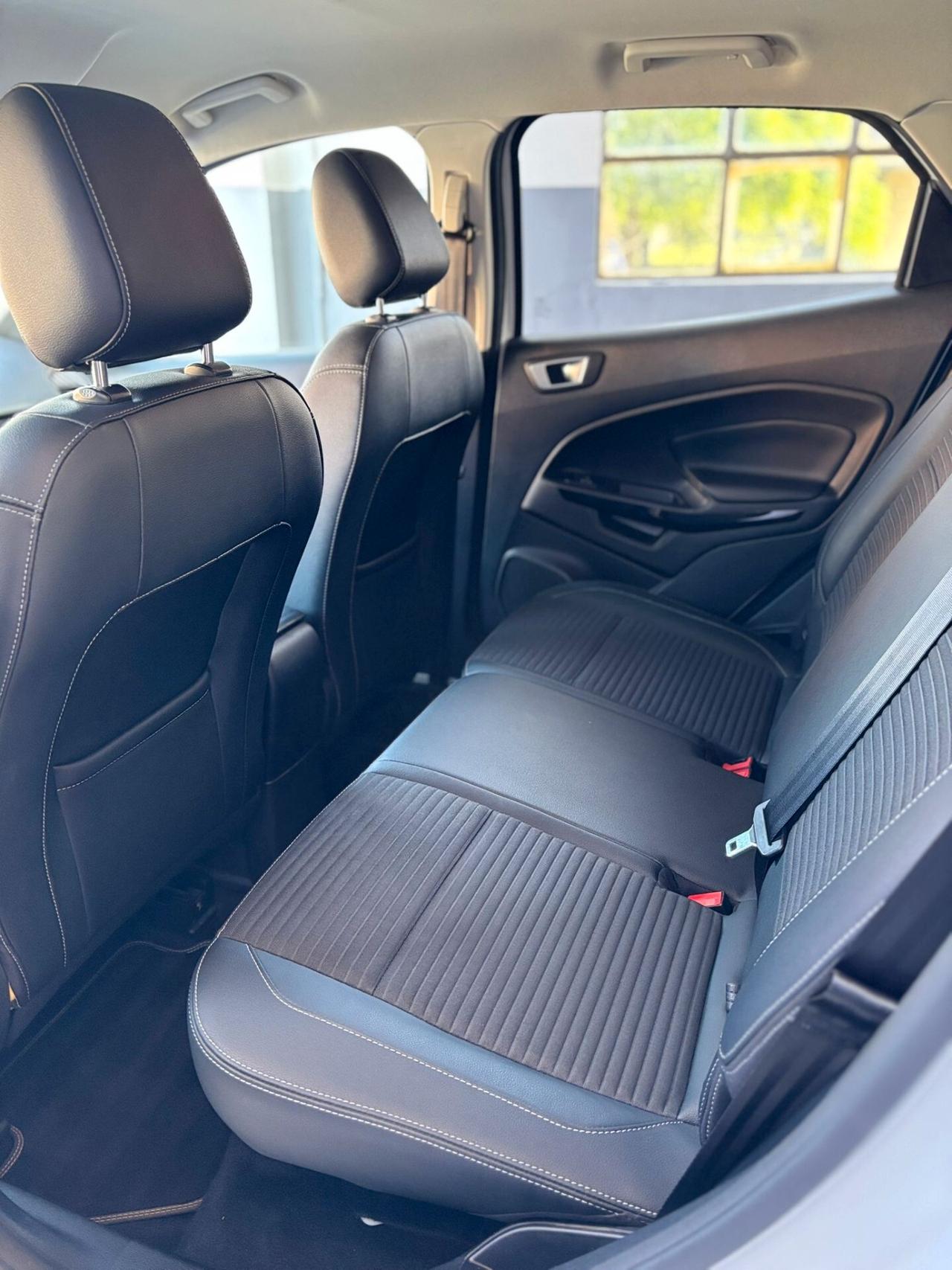 Ford EcoSport 1.0 EcoBoost 100 CV ST-Line Black Edition