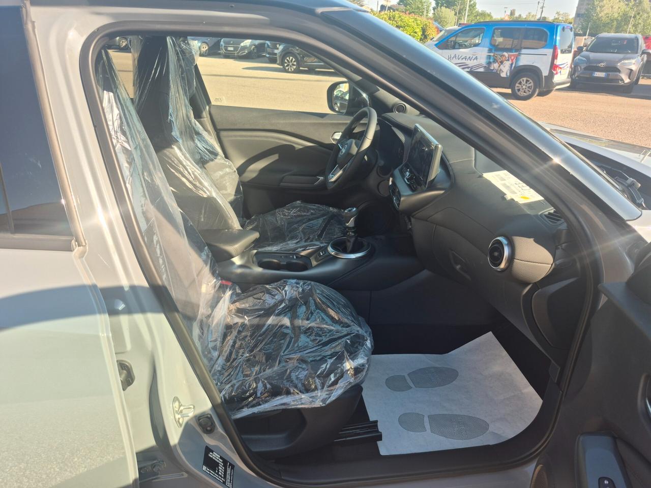 Nissan Juke 1.0 DIG-T 114 CV N-Connecta
