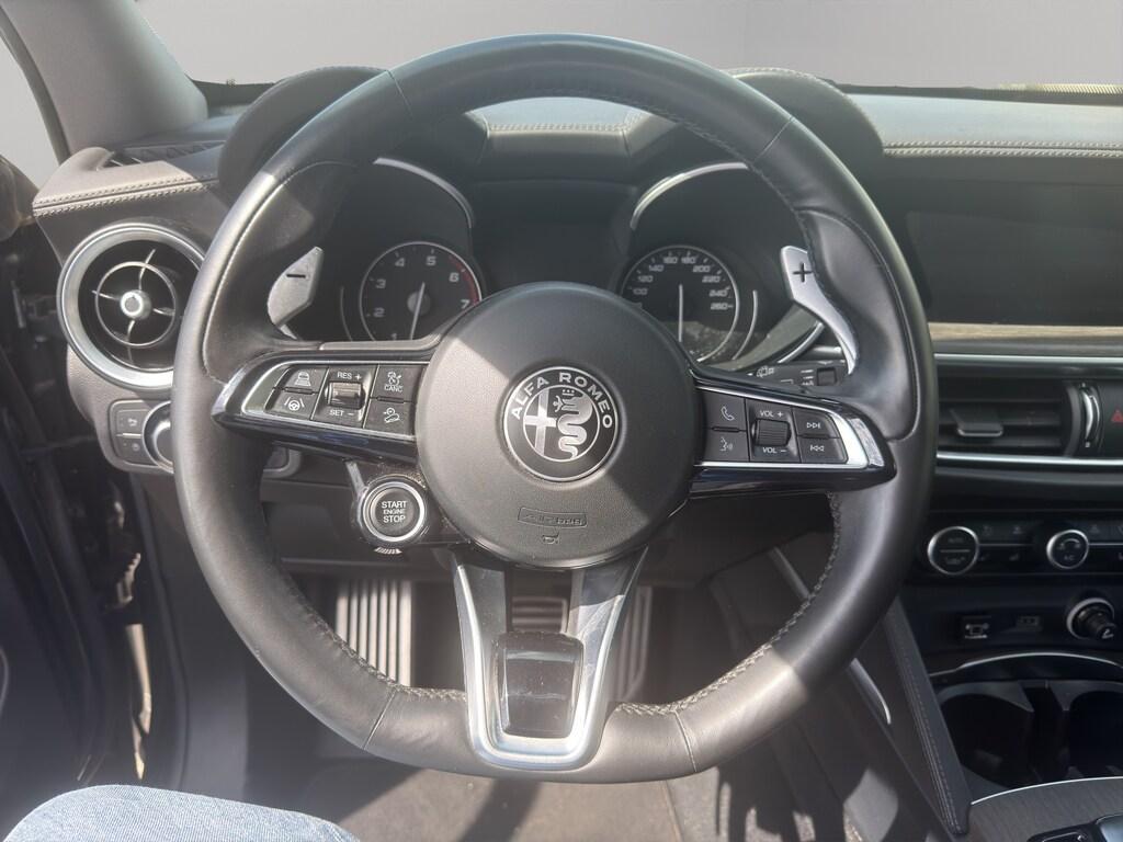 Alfa Romeo Stelvio 2.0 Turbo Ti Q4 AT8
