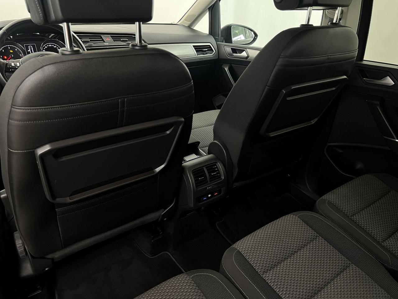VOLKSWAGEN Touran III 2015 Touran 2.0 tdi Business 122cv