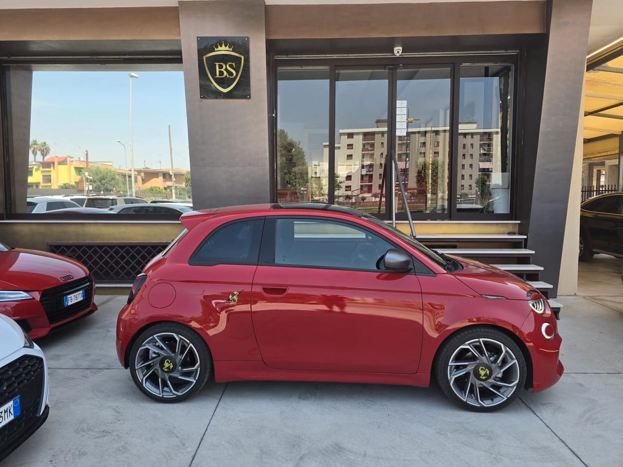 Abarth 500e Scorpionissima