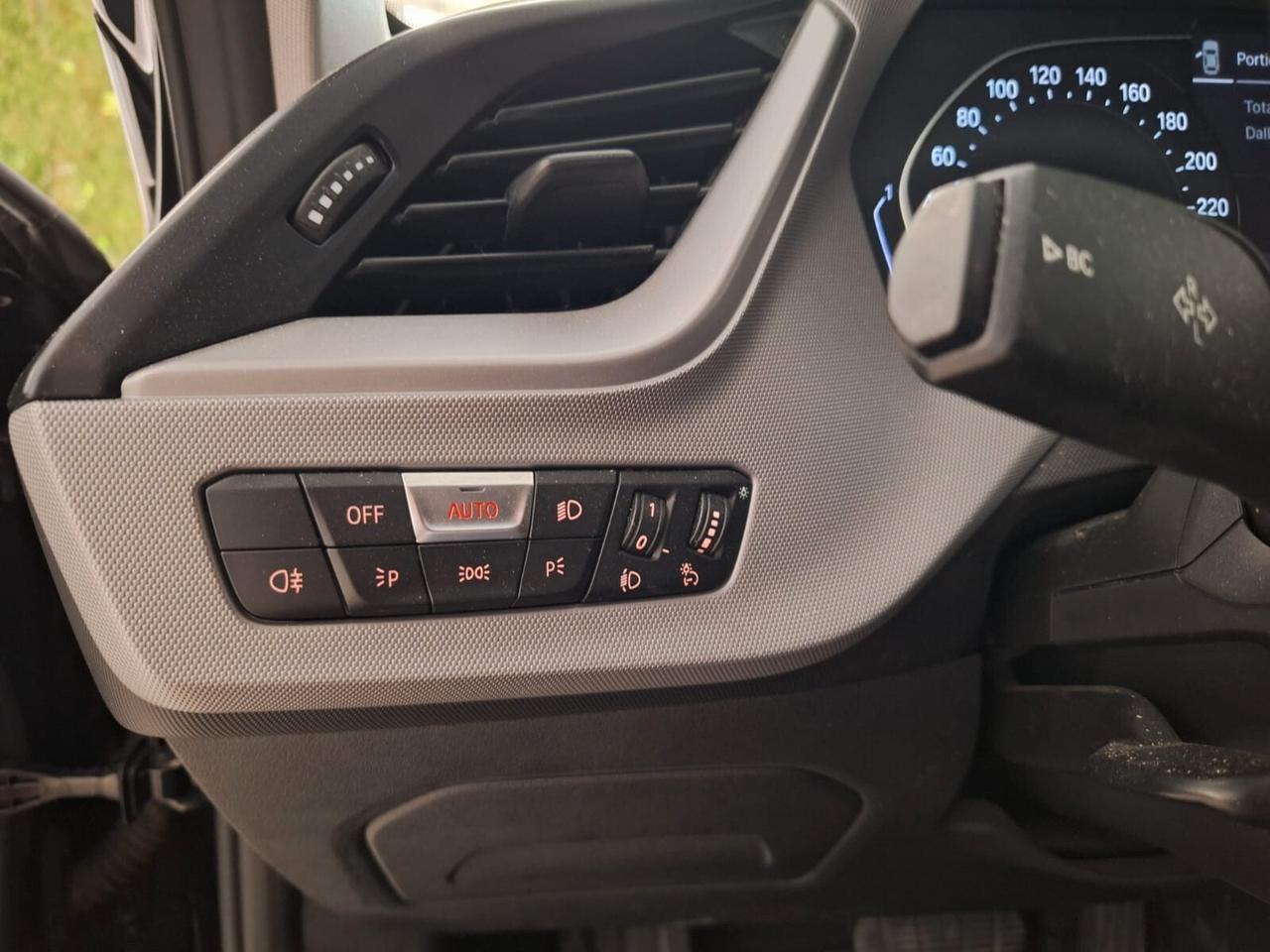 Bmw 116d Automatica - Business Advantage