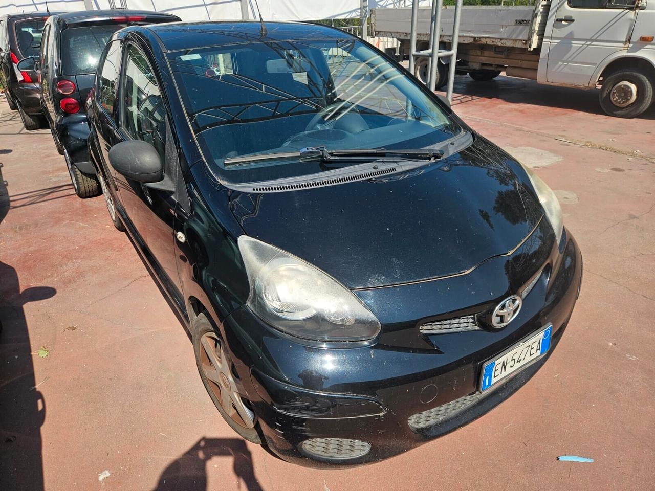 Toyota Aygo 1.0 12V VVT-i 5 porte Lounge MMT