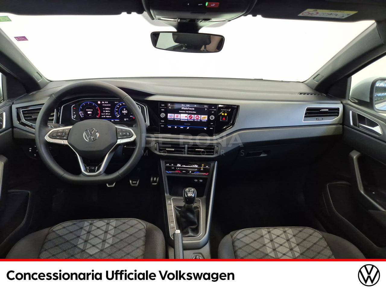 Volkswagen Taigo 1.0 tsi r-line 115cv