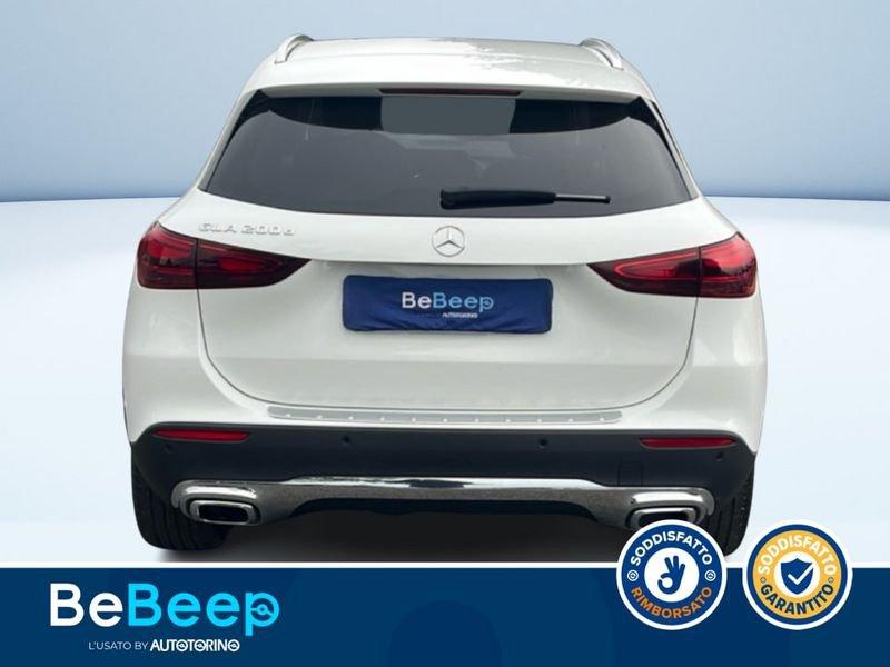 Mercedes-Benz GLA 200 D PROGRESSIVE ADVANCED PLUS AUTO