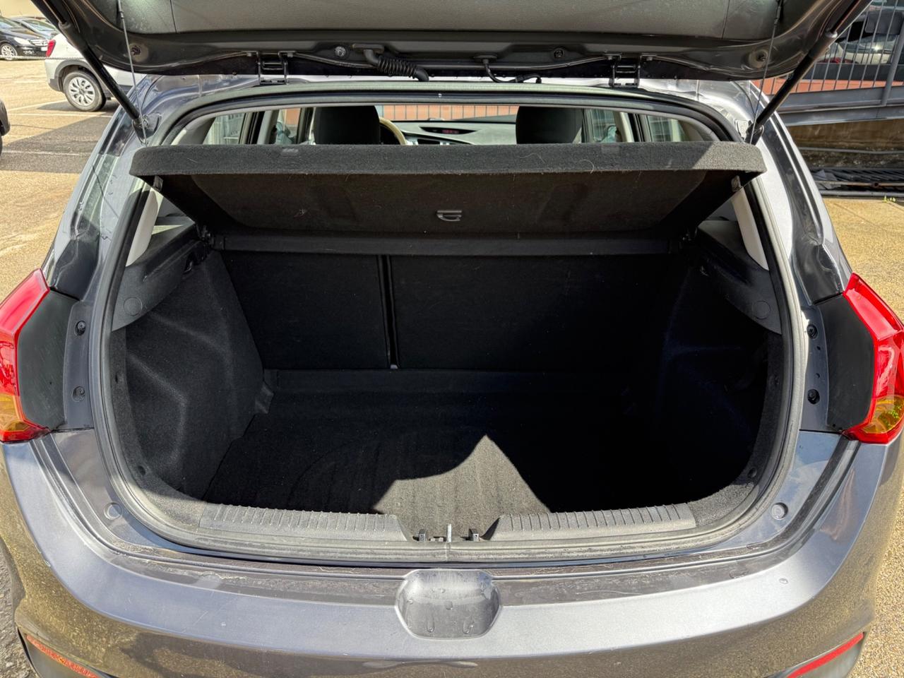 Kia Ceed 1.4CRDi 90CV NEOPATENTATI Berlina Class EU5