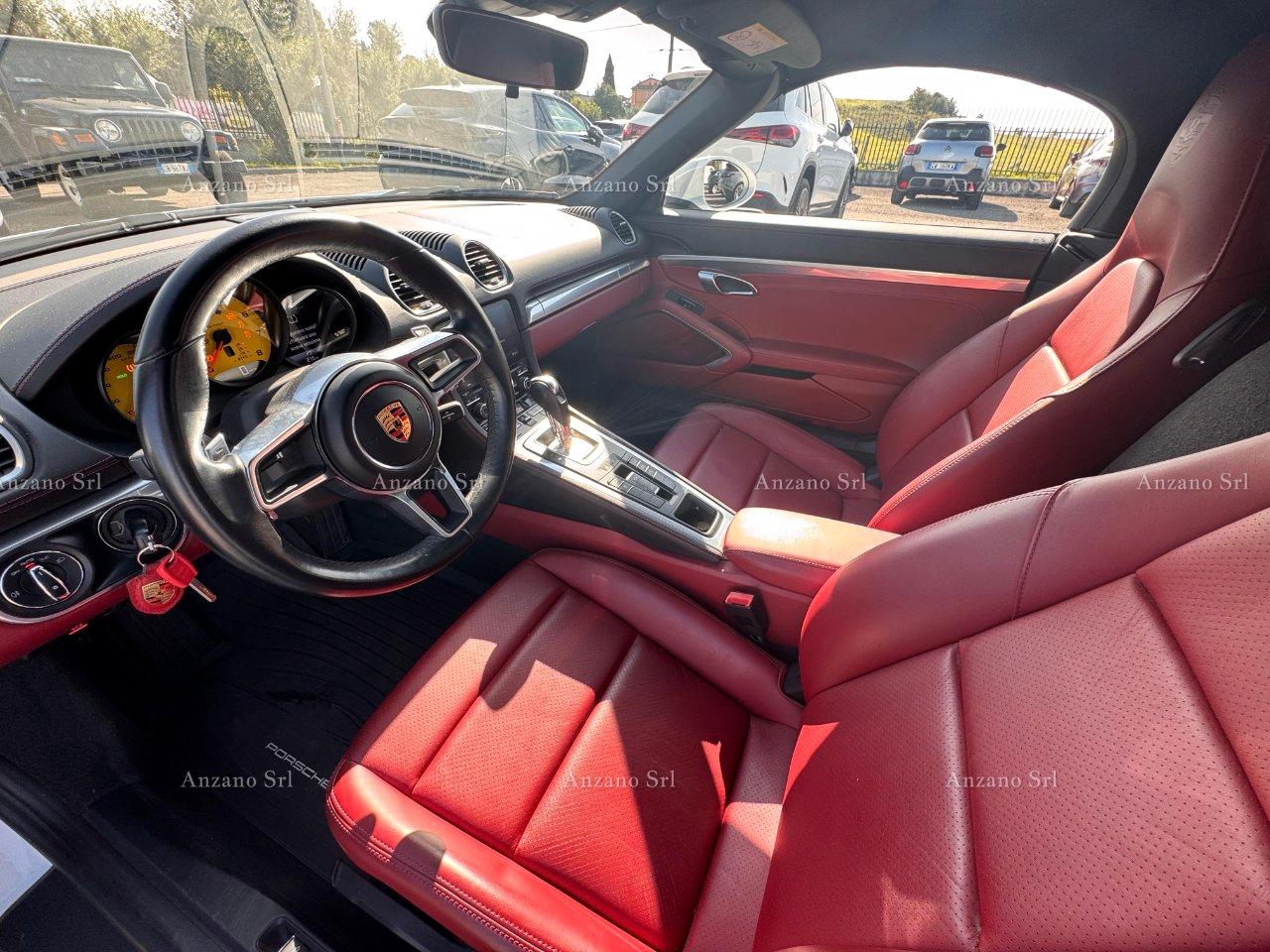 Porsche 718 Boxster 2.0 300cv pdk