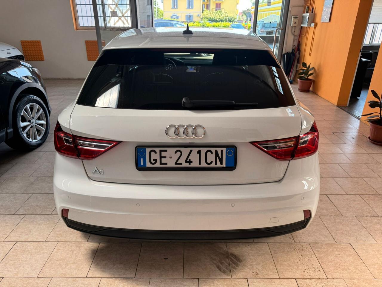 Audi A1 SPB 30 TFSI S tronic Identity Black