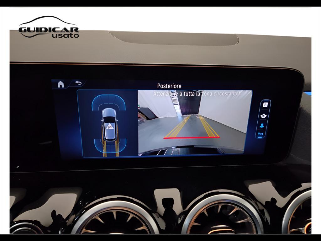 Mercedes-Benz Classe B - W247 2023 - B 180 d AMG Line Advanced Plus auto