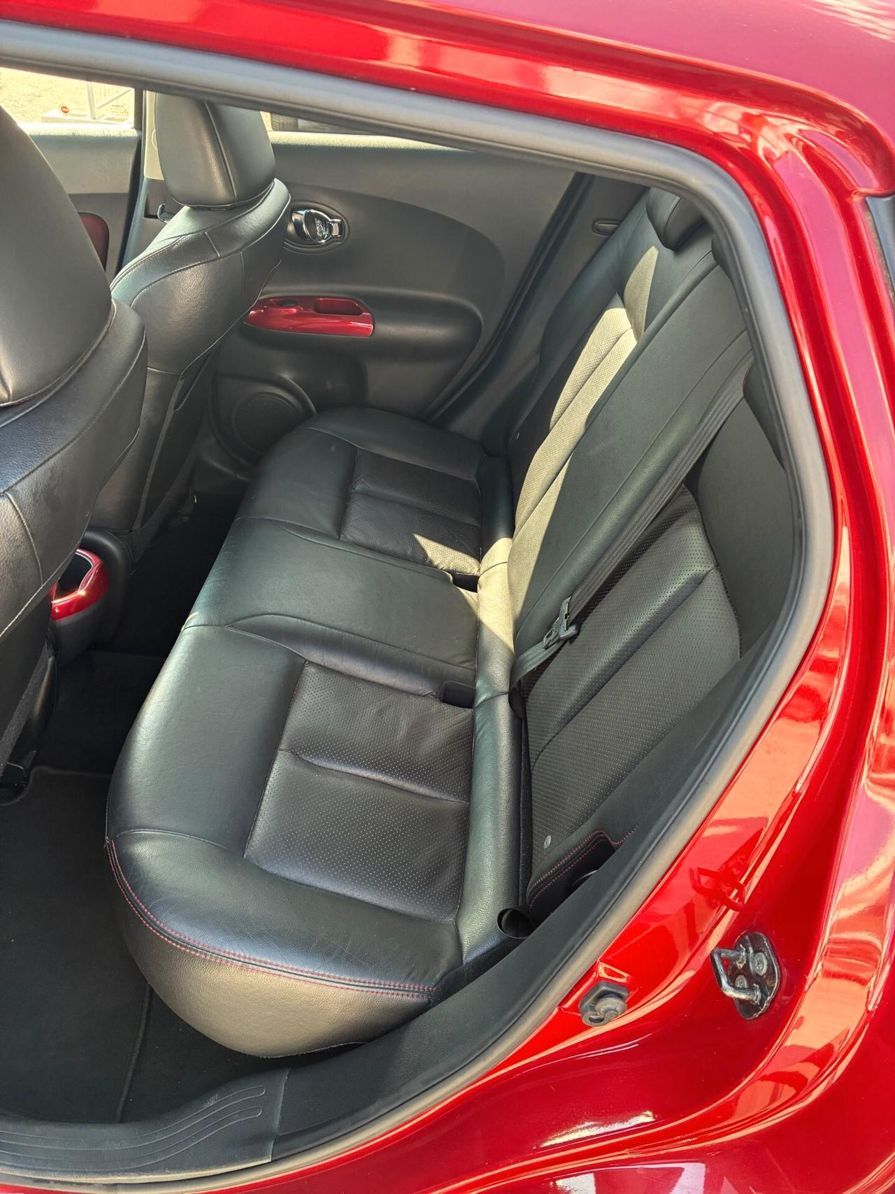Nissan Juke 1.6 DIG-T 190 Acenta