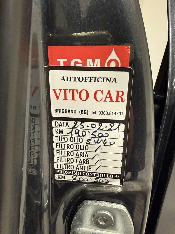 Toyota RAV4 RAV4 Crossover 2.2 d-cat Luxury 177cv