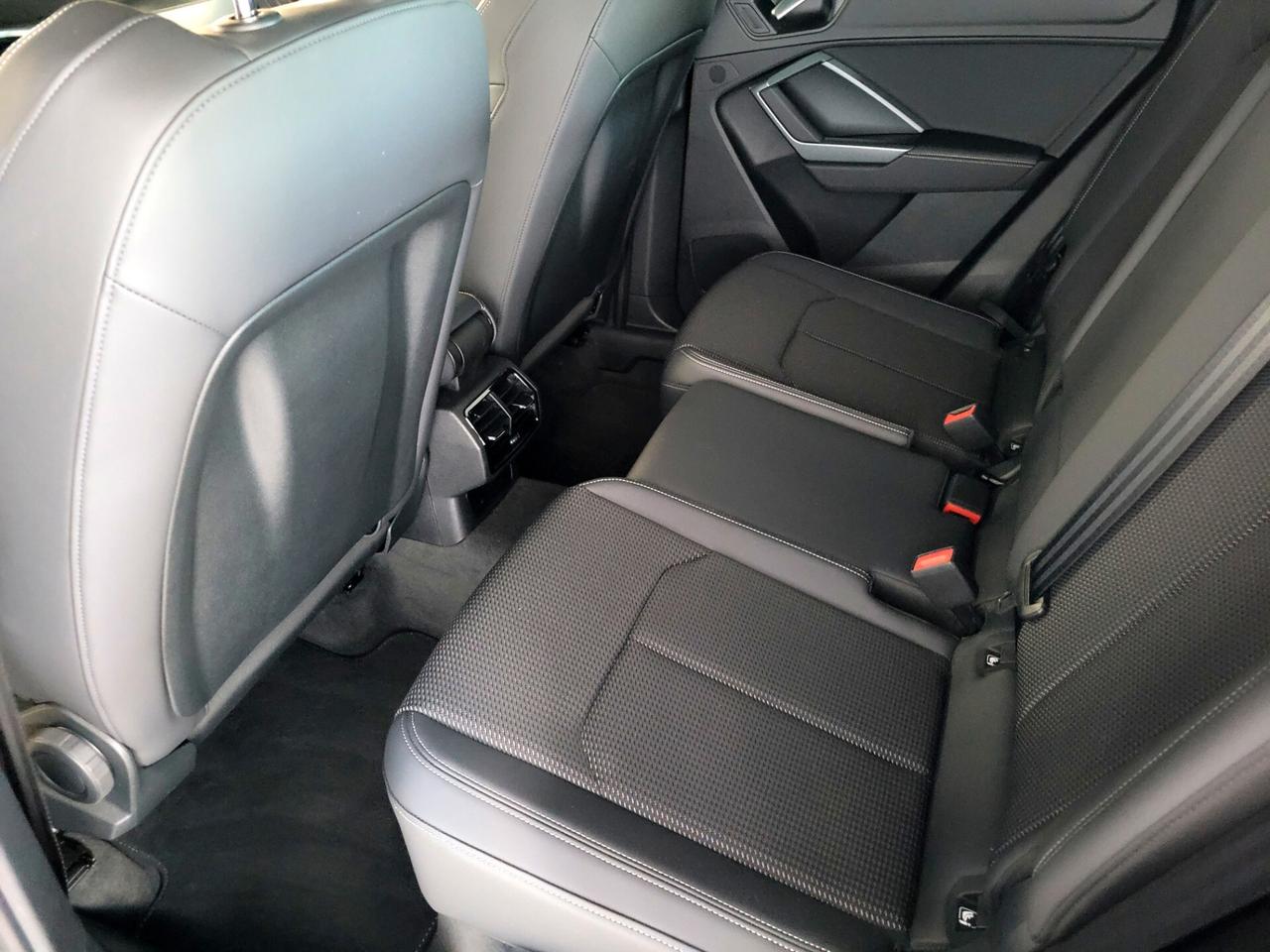 Audi Q3 SPB SPORTBACK 35TDI S TRONIC S LINE ACC CARPLAY C19"