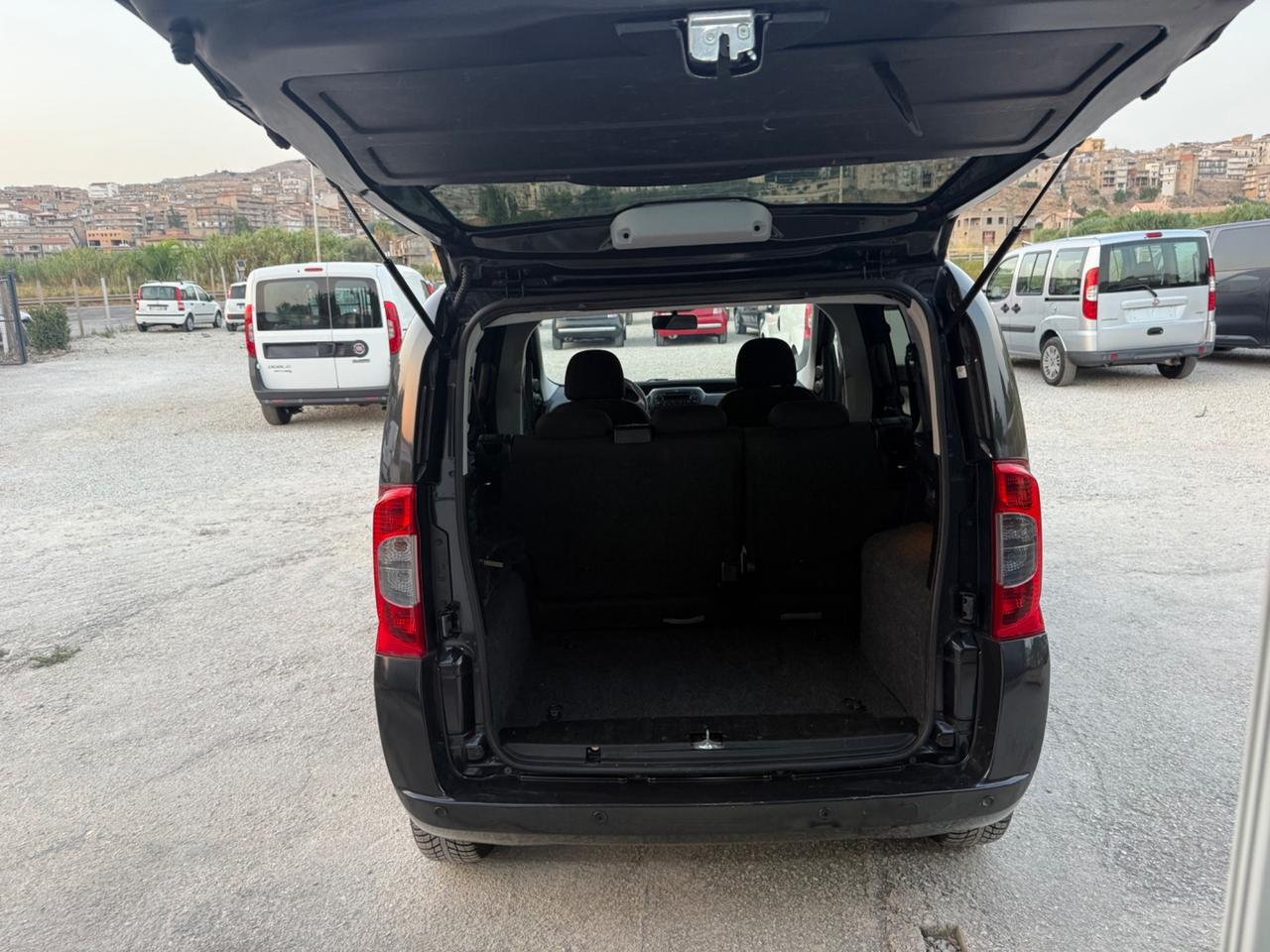 Fiat Qubo 1.3 MJT 75 CV Trekking
