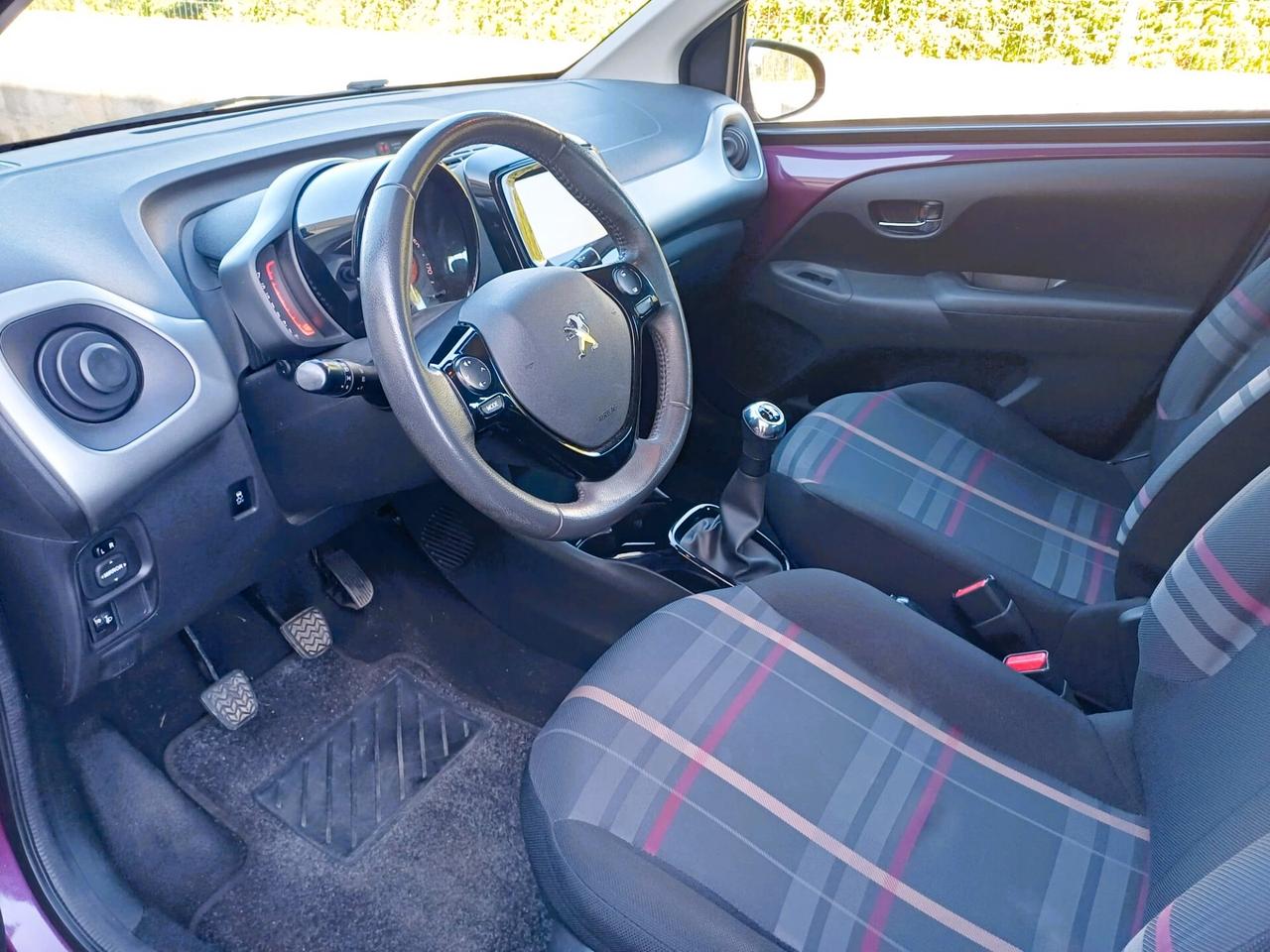 Peugeot 108 PureTech 82 5 porte Allure TOP!