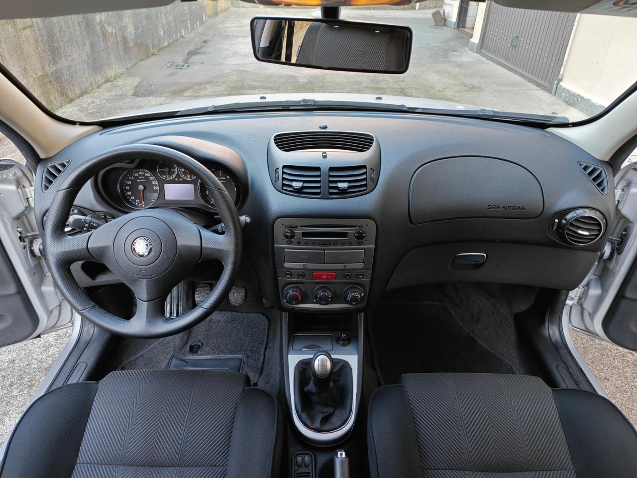 Alfa Romeo 147 1.6 BENZINA 120cv / 54.000km / Unipro