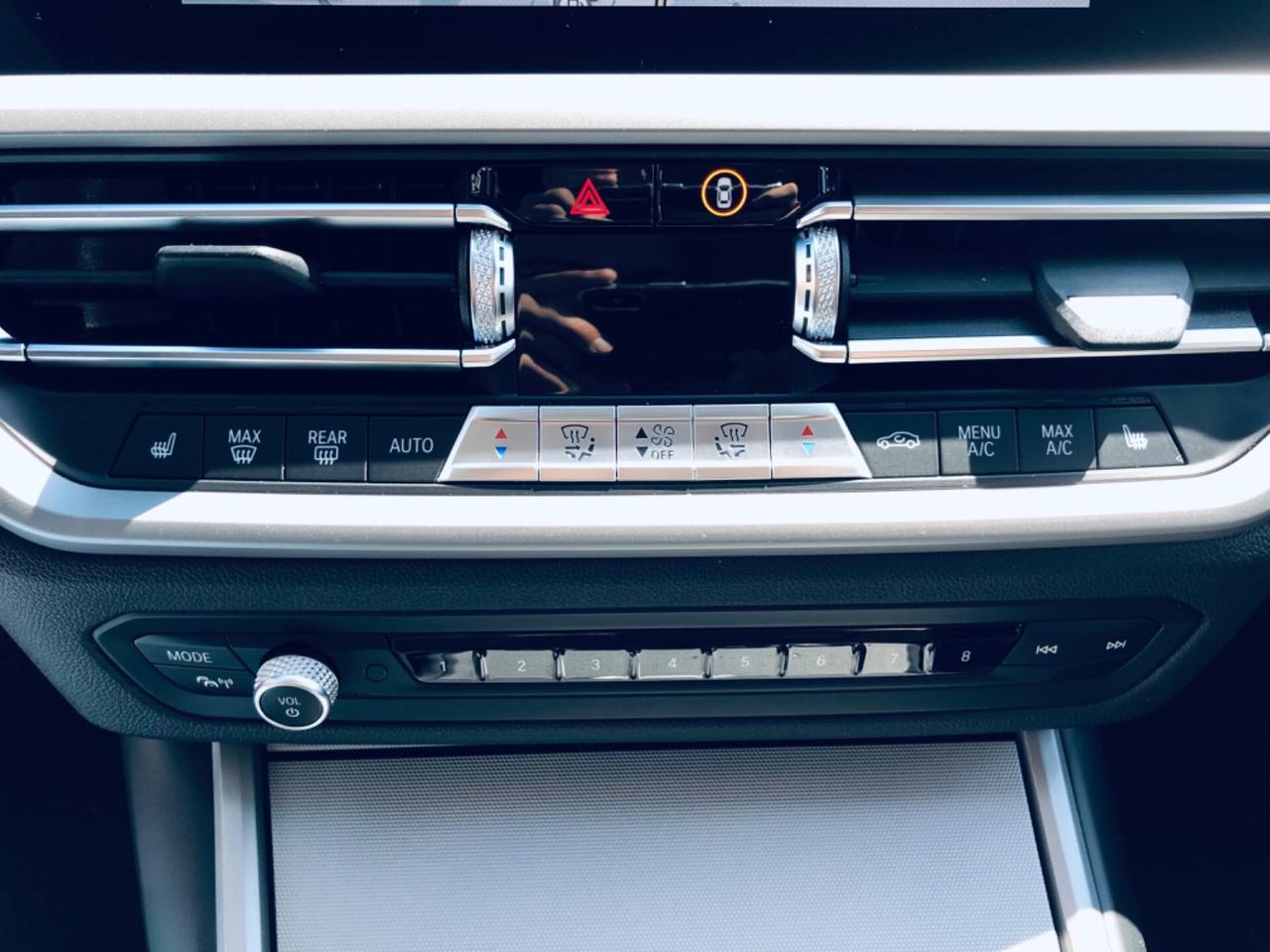 Bmw 318 d hybrid 48V Touring Lounge Business