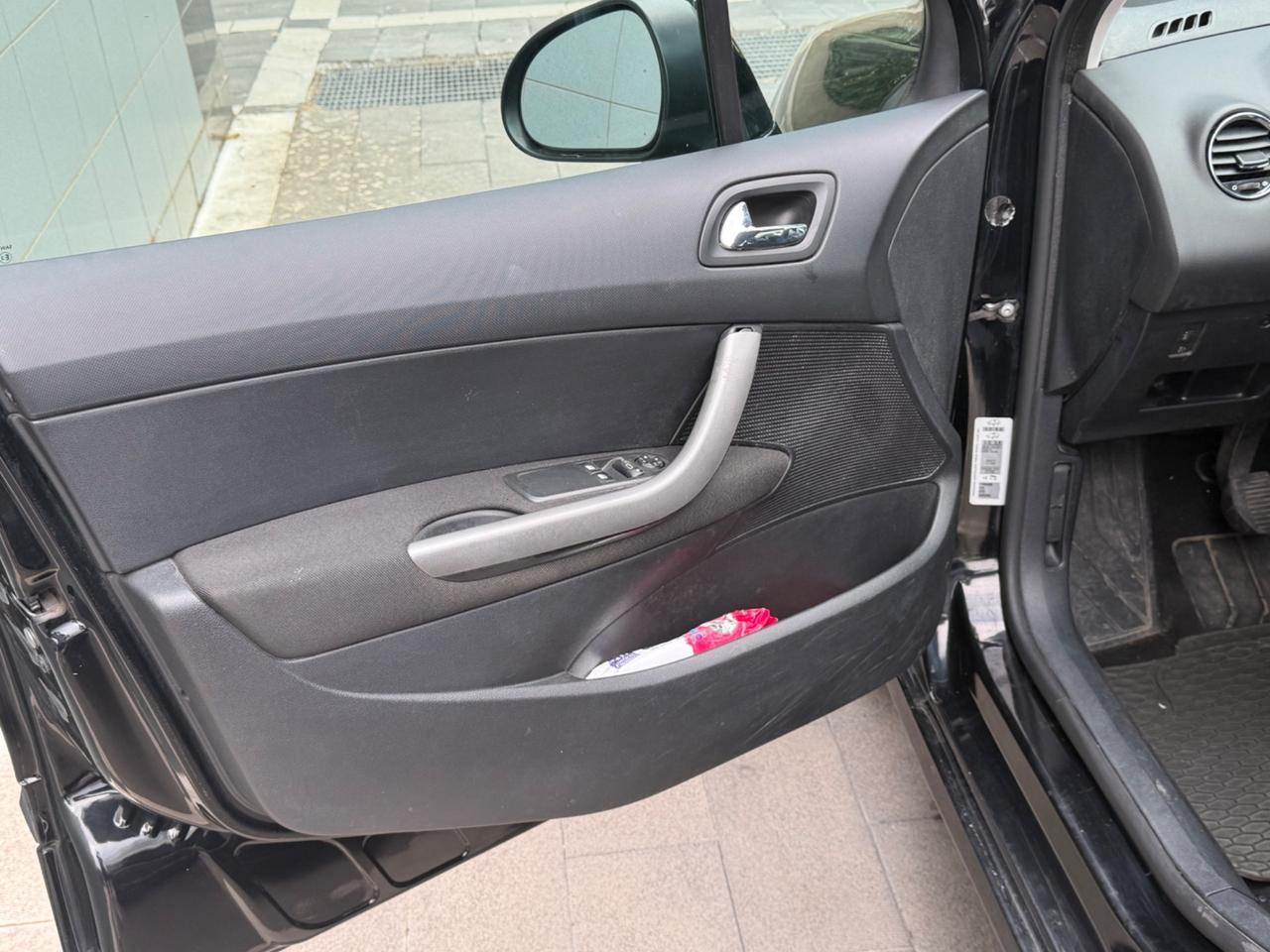 Peugeot 308 1.6 HDi 90CV 5p. Premium