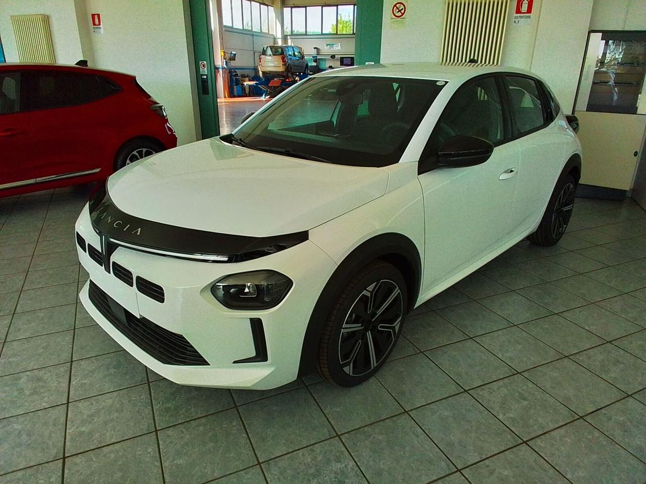 Lancia Ypsilon 1.2 HYBRID 100cv