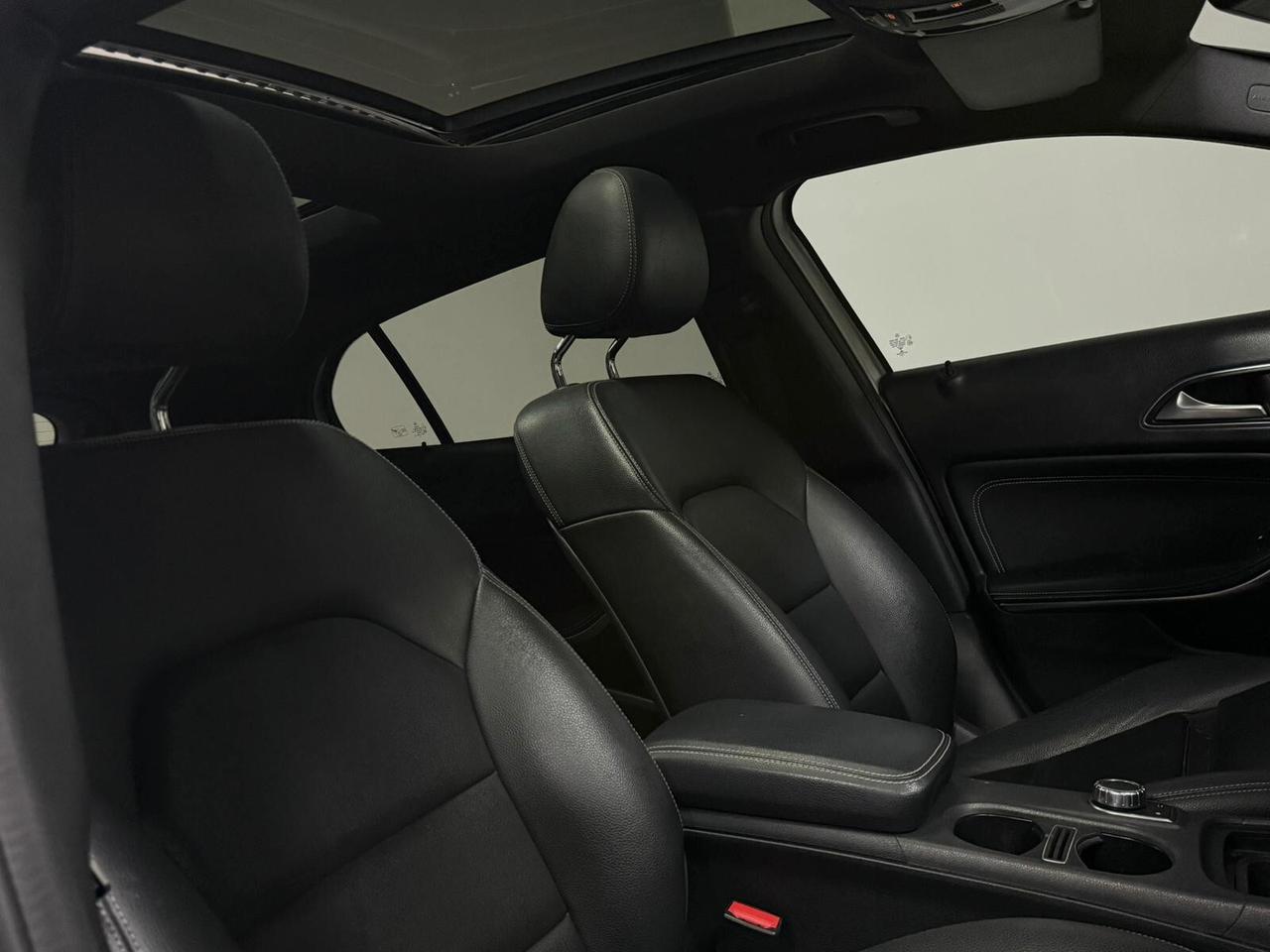 Mercedes-benz GLA 200 d Automatic Sport Tetto Panoramico