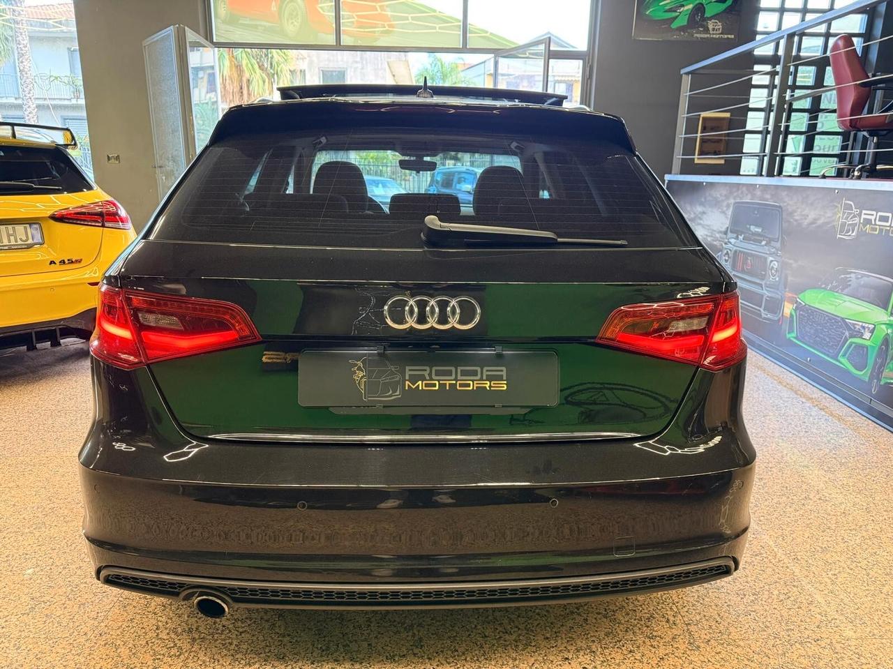 Audi A3 SPB CON TETTO 1.6 TDI S-Line