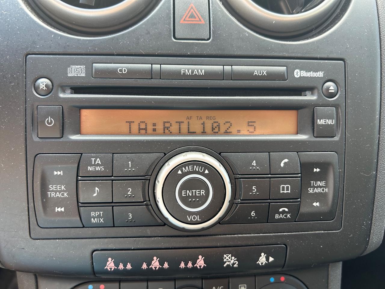 Nissan Qashqai 2.0 dCi DPF Tekna