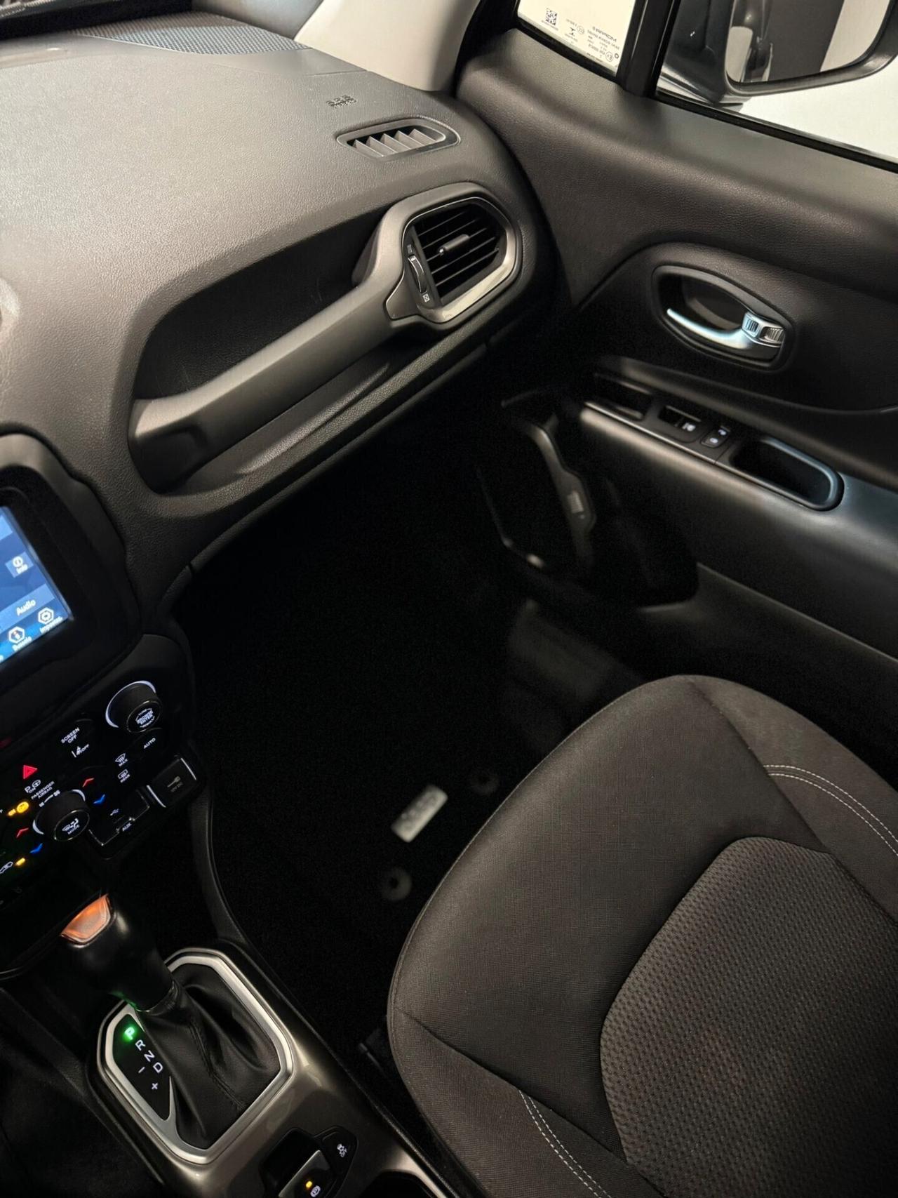 Jeep Renegade 1.6 Mjt DDCT 120 CV Limited