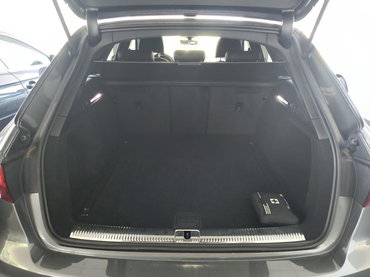AUDI A4 V 2019 Avant - A4 Avant 40 2.0 tdi mhev S line edition quattro 204cv s-tron
