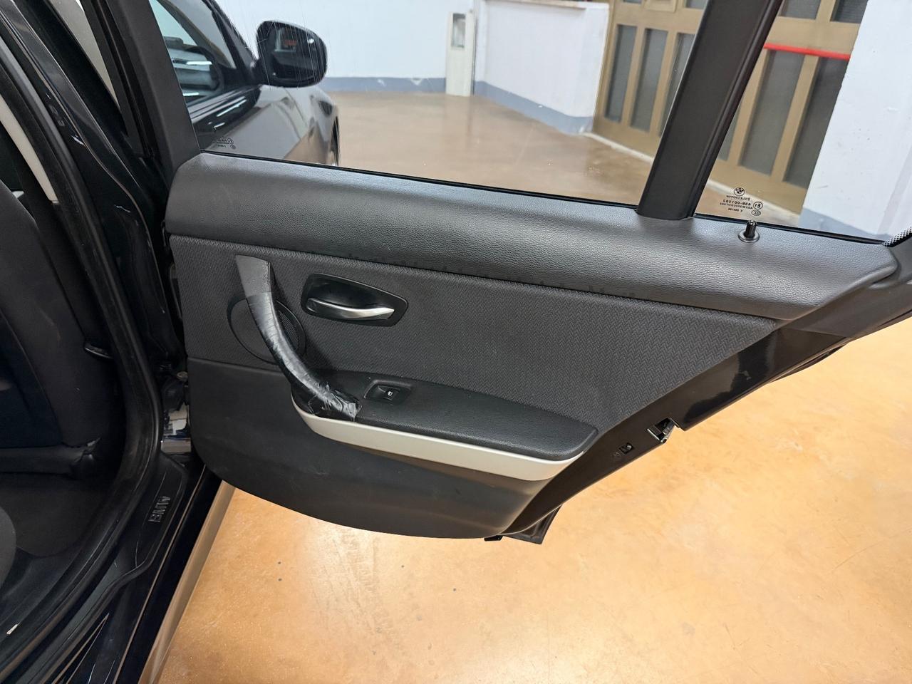 Bmw 320 320d cat Touring Attiva