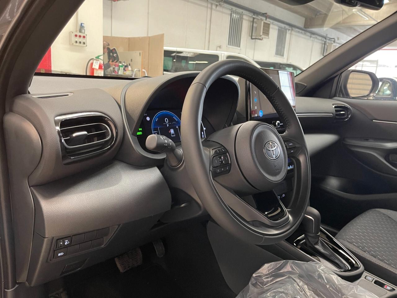 Toyota Yaris Cross Trend 1.5h fwd 130cv e-cvt-Ok Neopatentati-LEGGI SOTTO