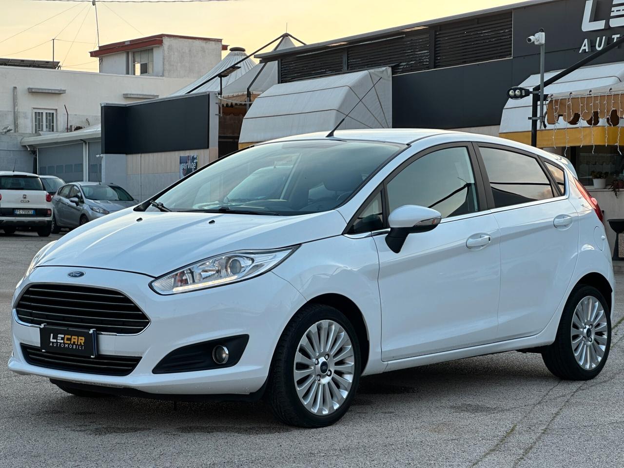 FORD Fiesta 1.4 5p. Bz.- GPL Titanium