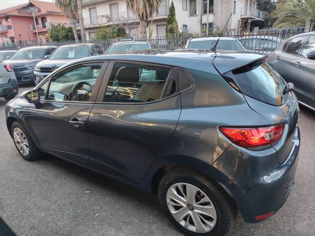 Renault Clio dCi 8V 75CV Start&Stop 5 porte